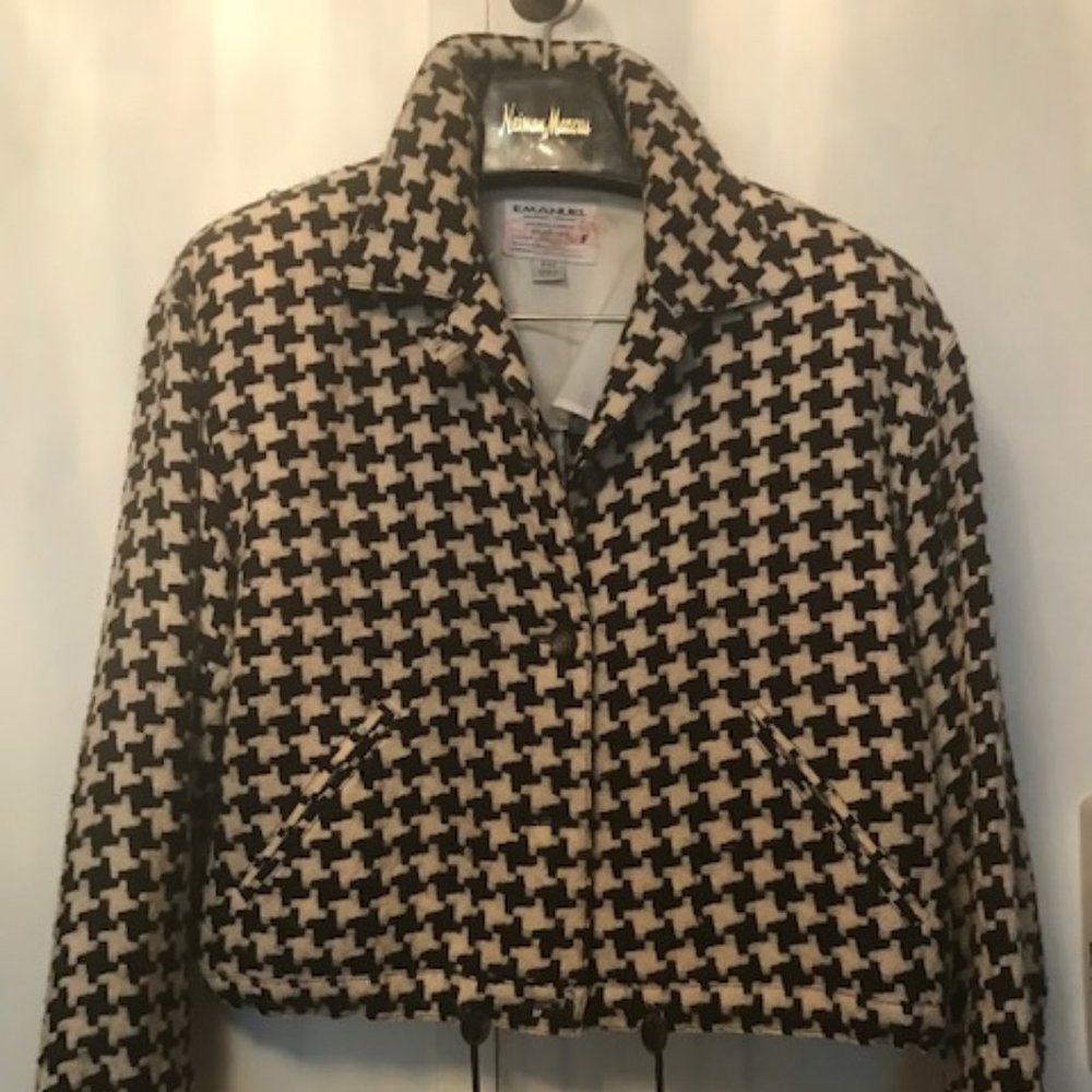 Emanuelle short jacket